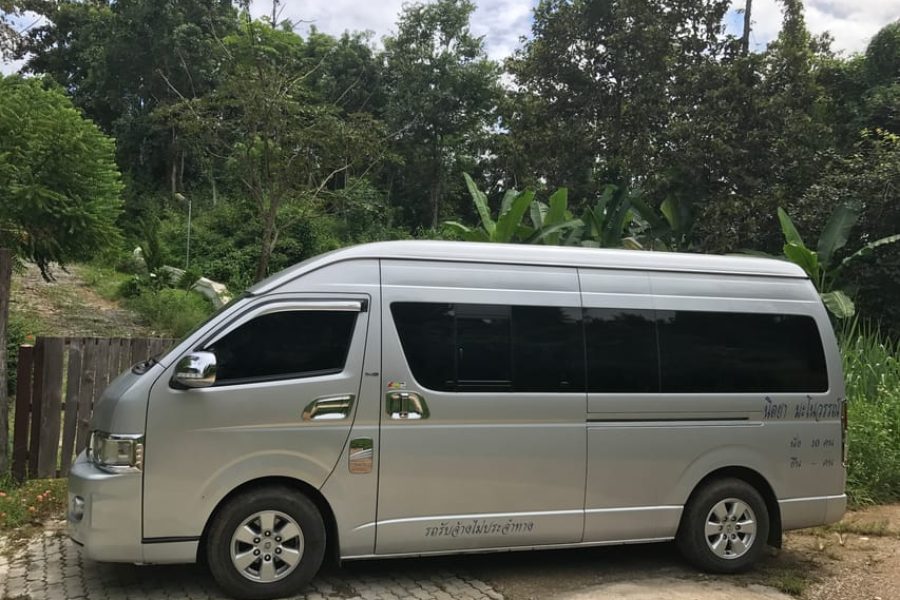 8-Hour Van Service with Professional Driver